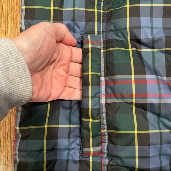 Lands End Ladies Puffer Vest Size Small - Picture 4 of 9